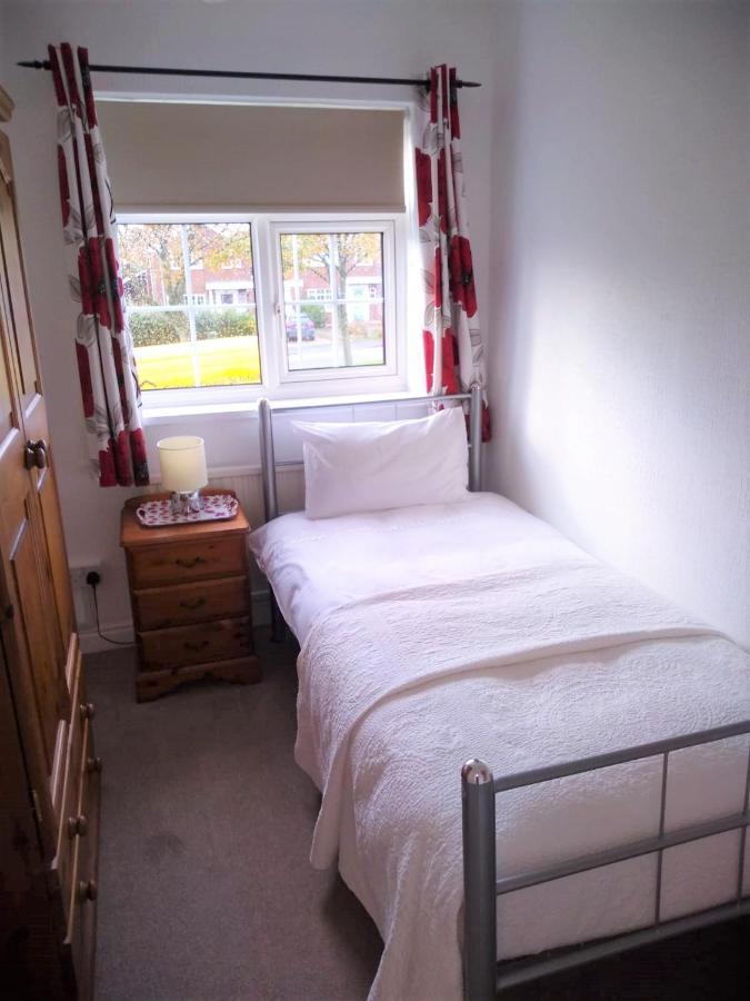 Smitten House 4 Bedroom Рил Екстериор снимка