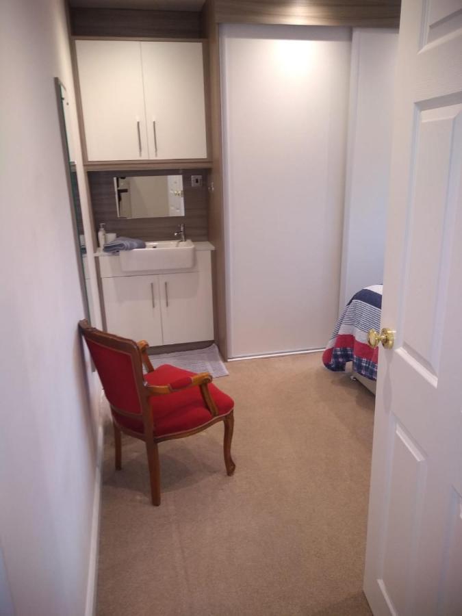 Smitten House 4 Bedroom Рил Екстериор снимка